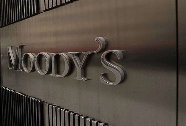 Moody's Türkiye'nin kredi notunu düşürdü
