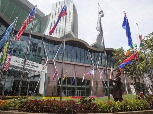 Laos'ta ASEAN Ticaret ve Yatırım Zirvesi