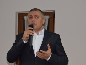 Arat: Türk halkı iradesine sahip çıkmıştır