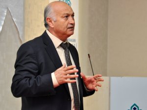NEÜ'de "Çağdaş Malzeme Yönetimi Teknikleri" konferansı