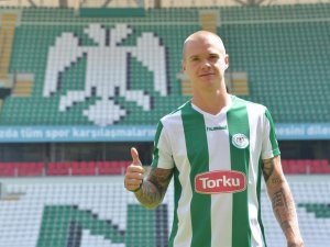 Holmen için resmi teklif yapıldı