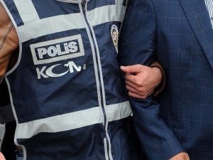 FETÖ/PDY operasyonunda 3 tutuklama