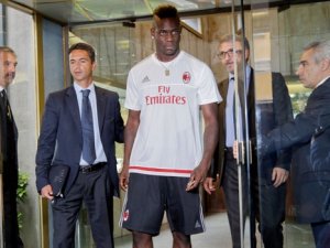 Balotelli Liverpool'a dönüyor