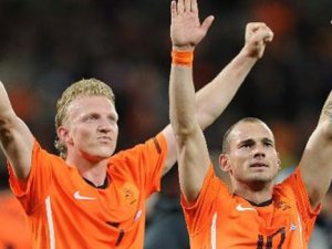 Sneijder'dan kötü haber