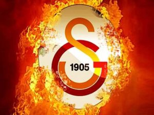 Yıldız futbolcu takıma böyle veda etti!