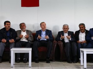 Erdoğan ve Yıldırım'dan Dürümlü'ye taziye ziyareti