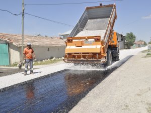 İsmil Mahallesi’nde kanalizasyon geçen sokaklar asfaltlandı