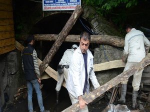 Zonguldak'taki maden işçileri maaş eylemine son verdi