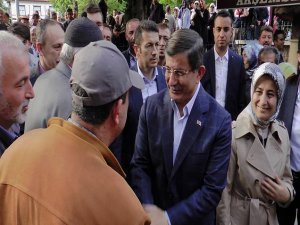 Eski Başbakan Davutoğlu Bolu'da
