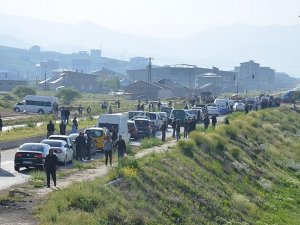 Yüksekova'da vatandaşlar evlerine dönmeye başladı