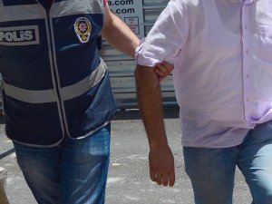 Antalya'da yolsuzluk operasyonu: 75 gözaltı