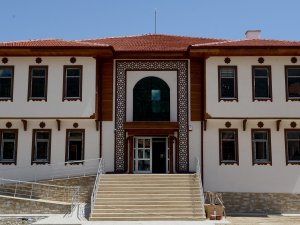 Akşehir ve Ilgın’a Şehir Konağı
