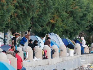 Sisam'daki göçmen kampında kavga