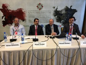 Dünya barışı Bosna'da masaya yatırıldı