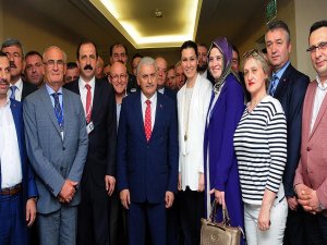 AK Parti Samsun Teşkilatı Başbakan Yıldırım ile buluştu
