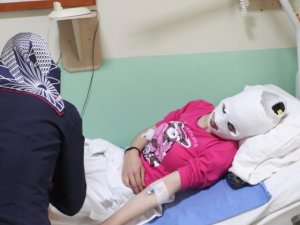 Salladığı düdüklü tencere patladı, yüzü yandı