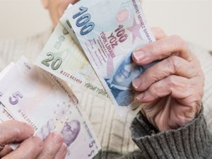 Emeklinin para sıkıntısı bitiyor