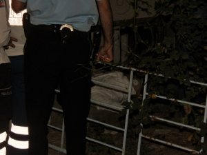 Öğrenci evinde korkunç intihar