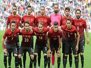 A Milliler EURO 2016 ile şampiyonada 4. kez boy gösterecek