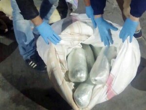 Konya'da yolcu otobüsünde kubar esrar ele geçirildi