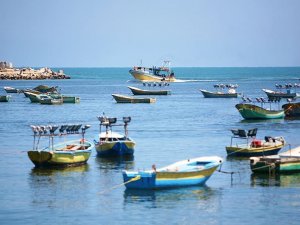 İsrail, Gazze'de avlanma menzilini genişletti
