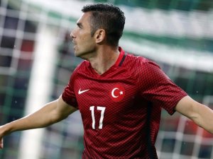 Burak Yılmaz Milli Takım tarihine geçti