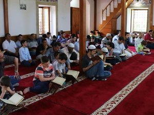 Üsküp'te bir Osmanlı geleneği: Mukabele