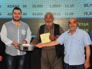 KTB'de ilk mahsul arpanın kilosu 2.30 liradan işlem gördü