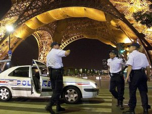 Paris'te EURO 2016 alarmı