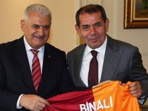 Galatasaray Başkanı Özbek’ten Başbakan Yıldırım’a sürpriz