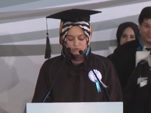 Büşra'nın mezuniyet konuşması ağlattı
