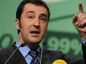 Cem Özdemir’in sitesini hacklediler