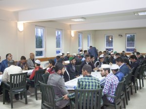 Kardeş belediyelerden iftar sofrası