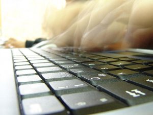 3,2 milyon abone internette 'güveni' seçti