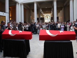 Hayatını kaybeden İstanbul Üniversitesi personeli ve eşi için tören düzenlendi