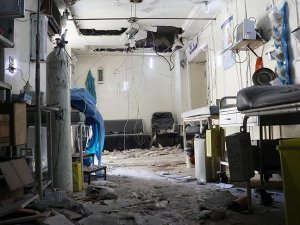'Halep'te 3 saatte 3 hastane vuruldu'