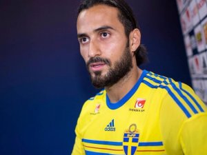 Erkan Zengin transfer için Euro 2016'yı bekliyor