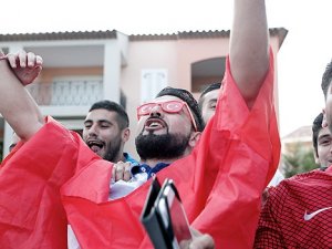 Dışişleri'nden Fransa'ya gideceklere uyarı