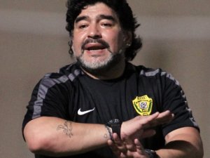 Pele ve Maradona Paris'te antrenör oldu!
