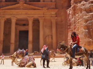 Ürdün'ün gizli hazinesi Petra