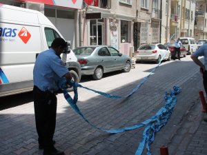 Şüpheli çanta apartman boşalttırdı