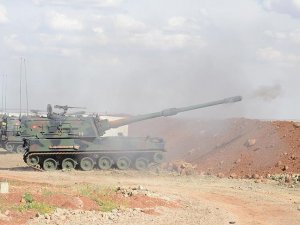 DAEŞ hedefleri fırtına obüsleriyle vuruldu