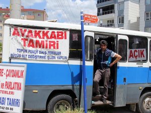 Kira fazla gelince minibüsünü 'mobil dükkan'a çevirdi