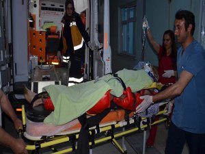 Devrilen traktörün altından bir gün sonra kurtarıldı