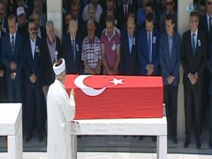 Başkent şehidini son yolculuğuna uğurladı