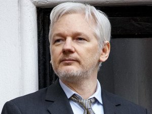 Wikileaks'in kurucusu Assange, Brexit destekçisi