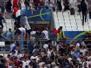 UEFA'dan diskalifiye uyarısı!