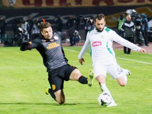 Mehmet Uslu’nun forma inadı