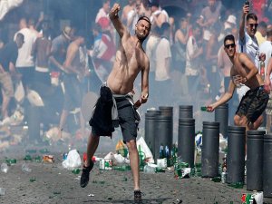 Toulouse ve Lyon'da alkol satışına denetleme getirildi