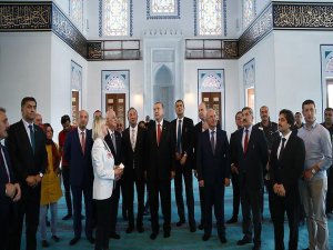 Cumhurbaşkanı Erdoğan Esenboğa'da yapılan camiyi inceledi